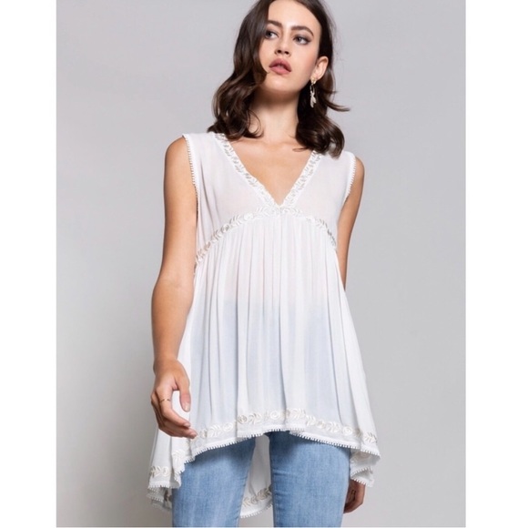 SOLD OUT POL Gorgeous White Babydoll Top with Lace Embroidery - Picture 2 of 8